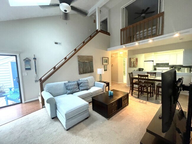 Building Photo - Ocean Pines condo fully furnished! Locatio...