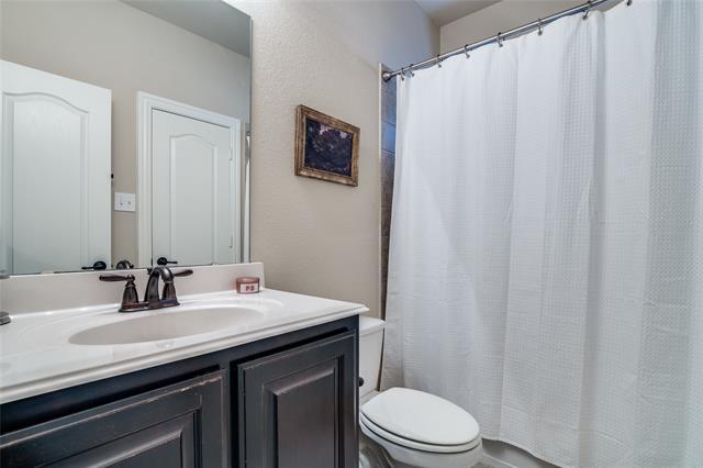 Building Photo - 4268 Riverview Dr