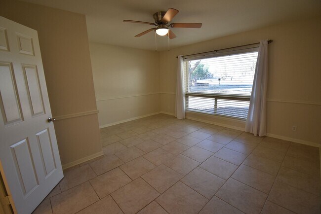 Building Photo - Coming Soon! 3 Bedroom Home On Lake Tyler!