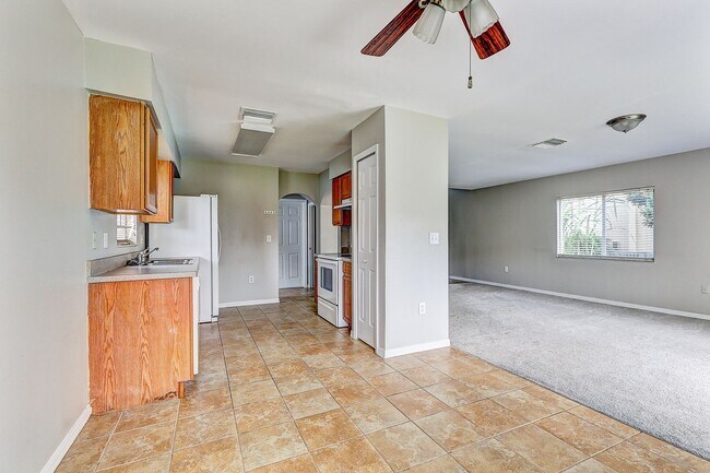 Building Photo - Prime Northwood Home on a Conservation Lot...