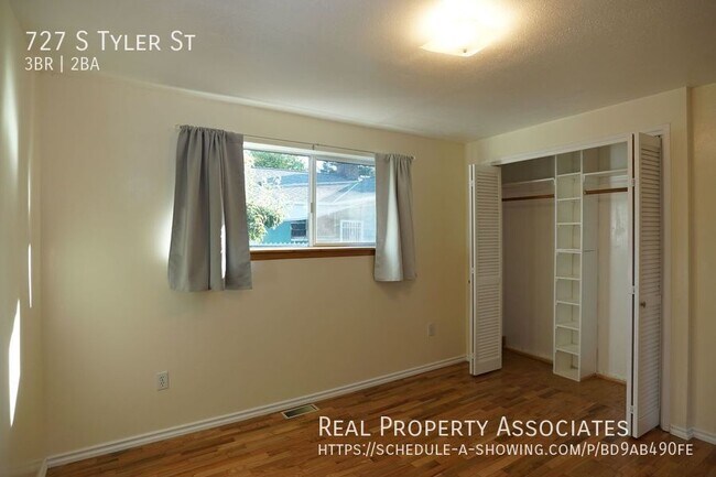 Building Photo - 727 S Tyler St