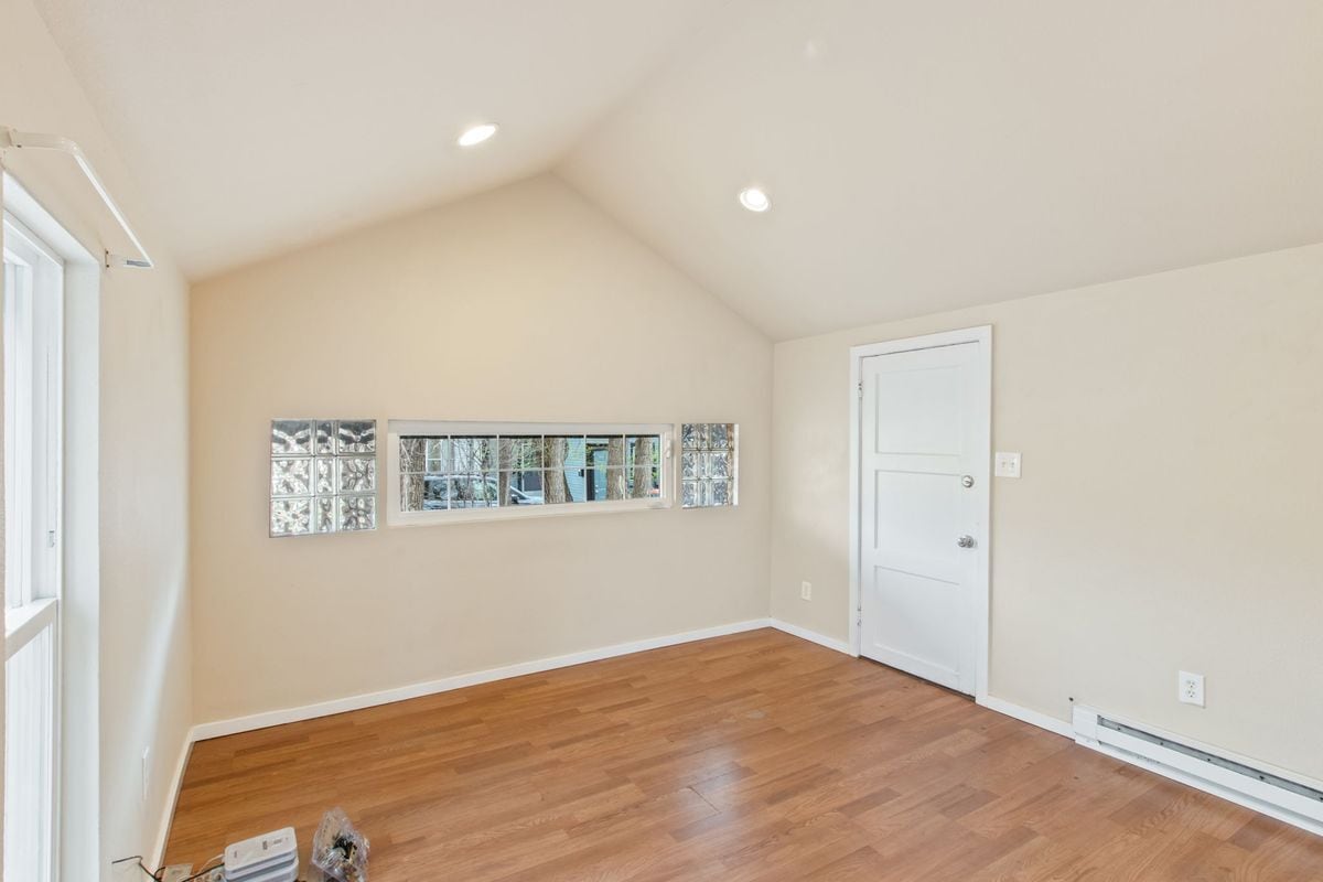 Building Photo - 3602 1/2 West Colorado Avenue