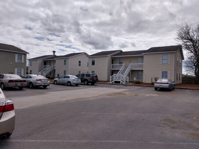 Building Photo - Somerset Apartments