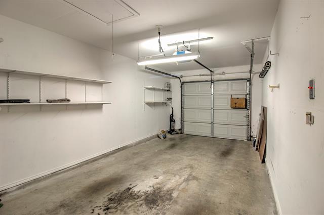 Building Photo - 2918 Nova Dr