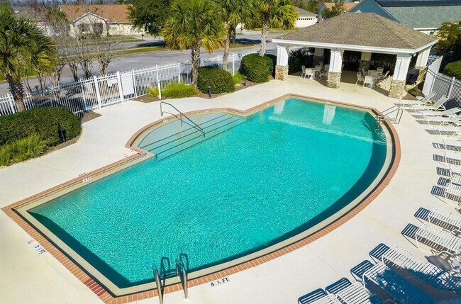 Building Photo - The Hammocks Phase I Pool Home-Lynn Haven