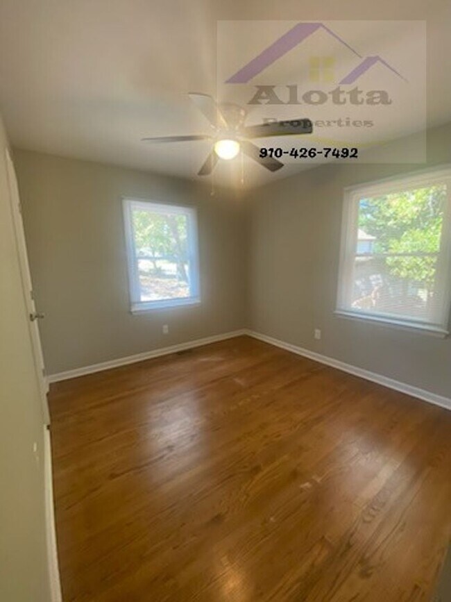 Building Photo - 5312 Bluewater Pl