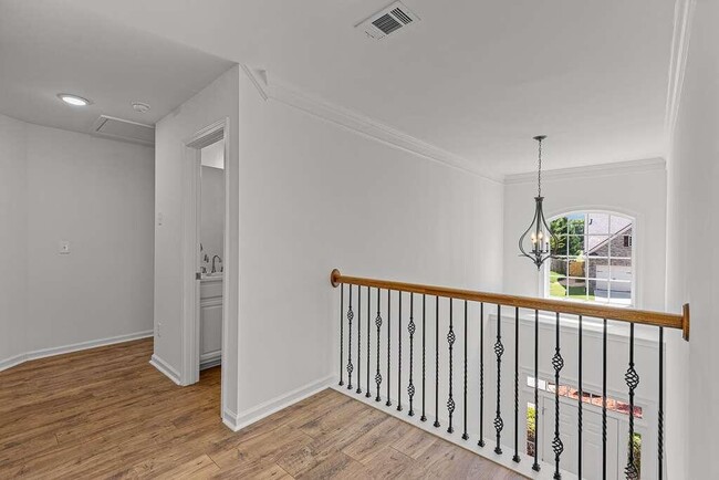 Building Photo - 3206 Montauk Hill Dr