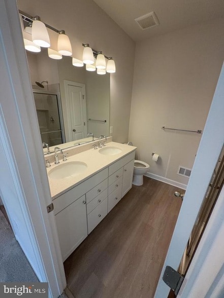 Building Photo - 7231 Mountaineer Dr