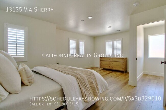 Building Photo - 13135 Via Sherry