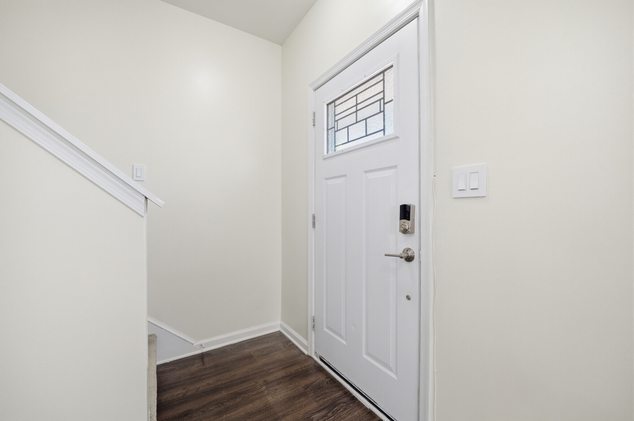 Building Photo - 16 Bagley St