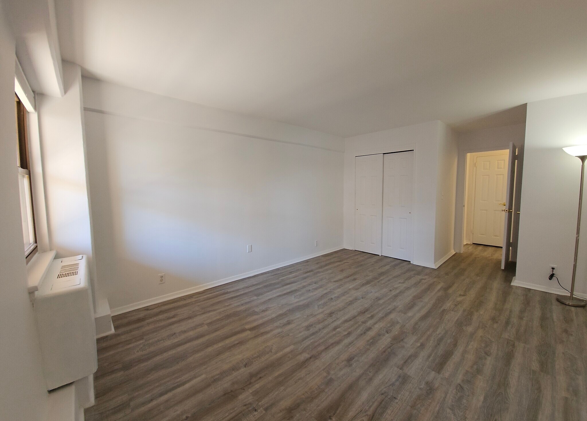 Building Photo - 8800 Boulevard East