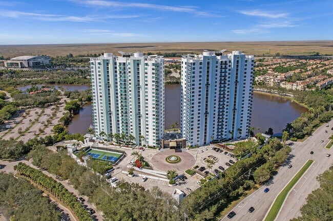 Building Photo - 2641 N Flamingo Rd