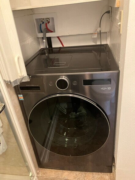 Building Photo - 3339 W 39th Ave