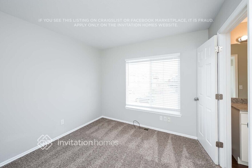 Building Photo - 5171 S Nepal Way