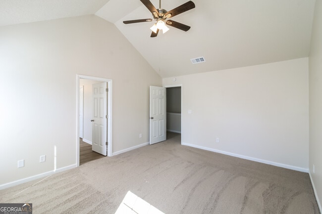 Building Photo - 165 Colser Drive