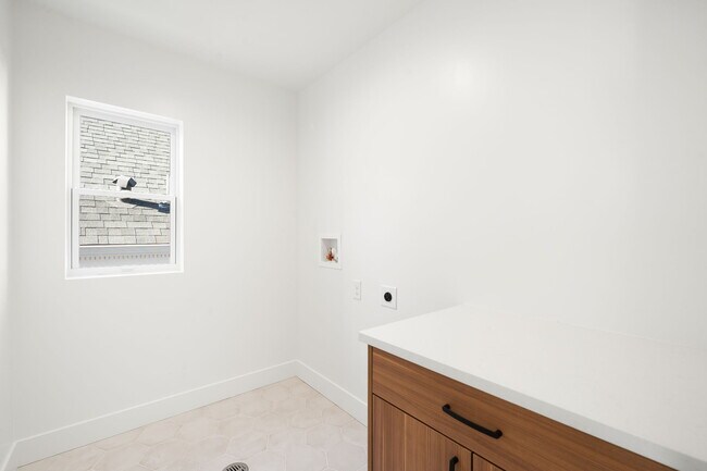Building Photo - 4131 Osage St