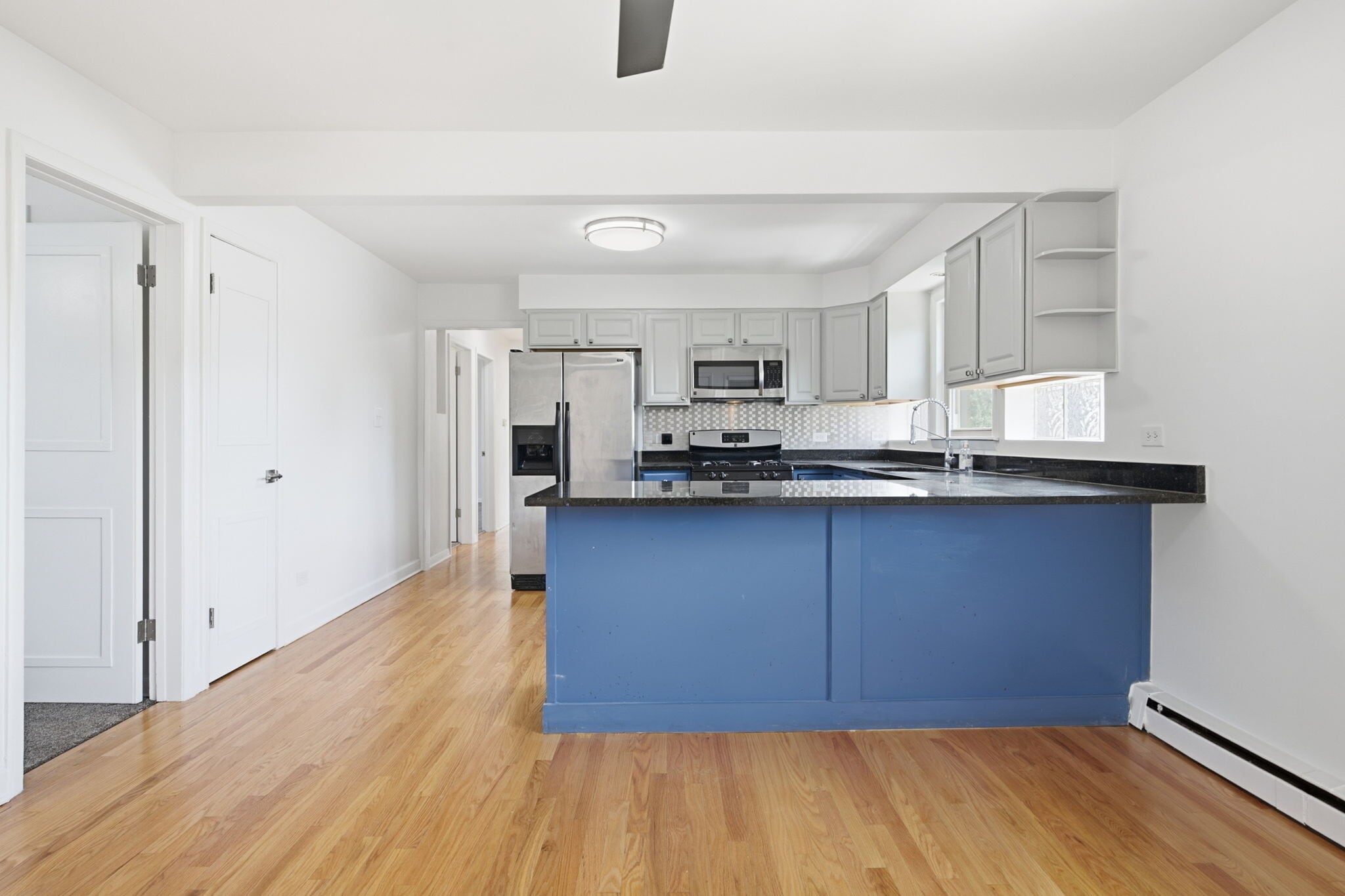 Building Photo - 2726 N Nordica Ave