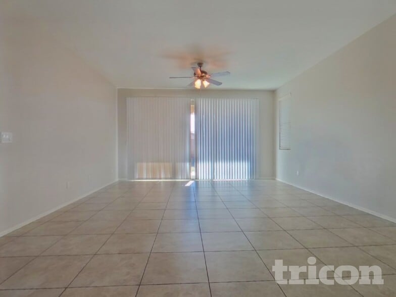 Building Photo - 4217 S 181st Ln