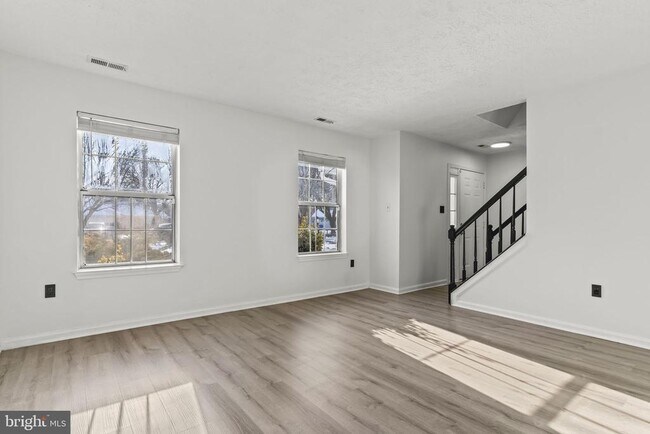 Building Photo - 6953 Cony Ct