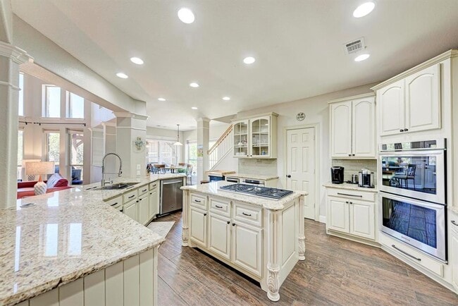 Building Photo - 8236 Phantom Canyon Dr