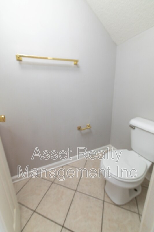 Building Photo - 203 Sweet Gum Lane