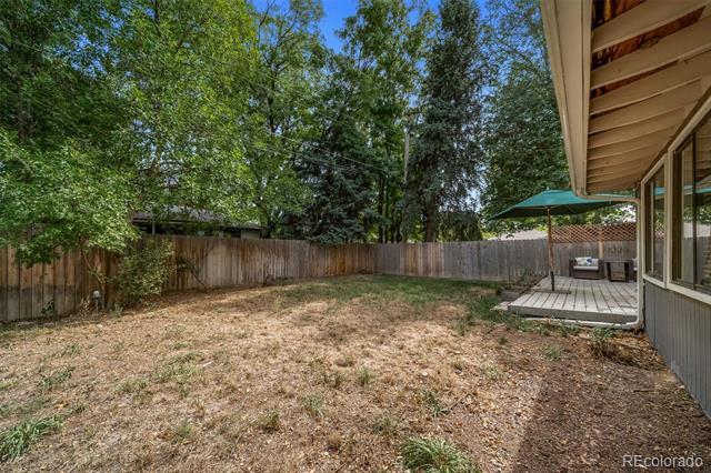 Building Photo - 3124 S Vine Ct