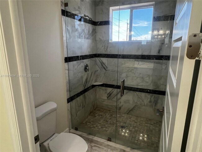 Building Photo - 6121 Marinel Say Dr