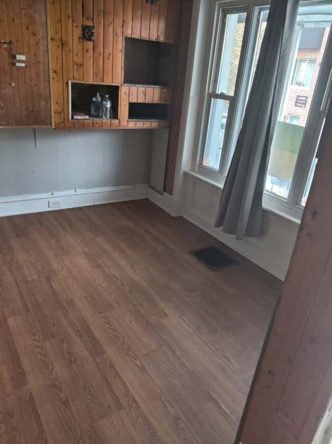 Building Photo - 4322 Otter St