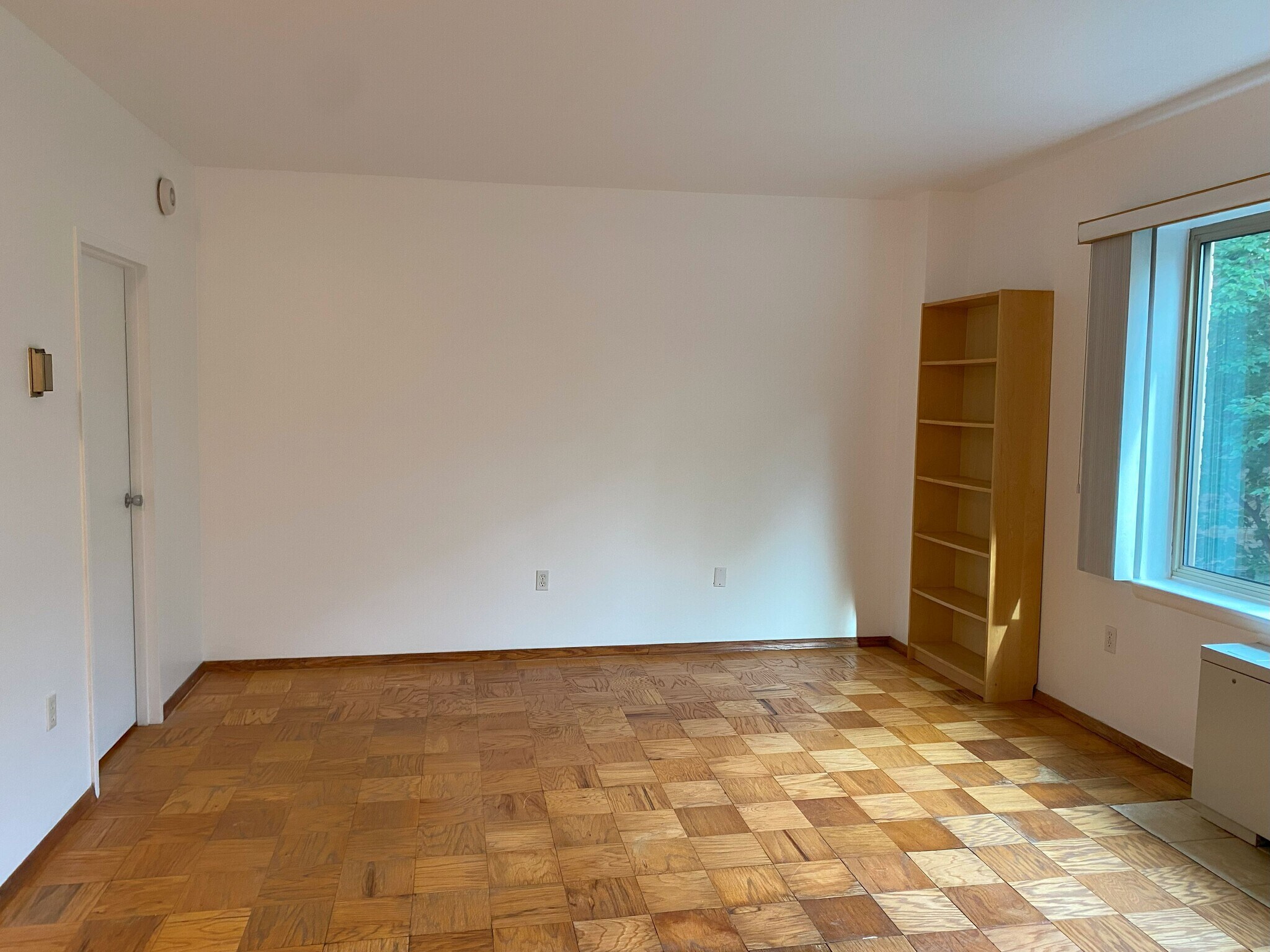 Living Area - 2755 Ordway St NW