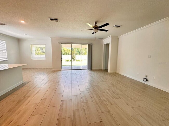 Building Photo - 17132 Holly Wl Ave