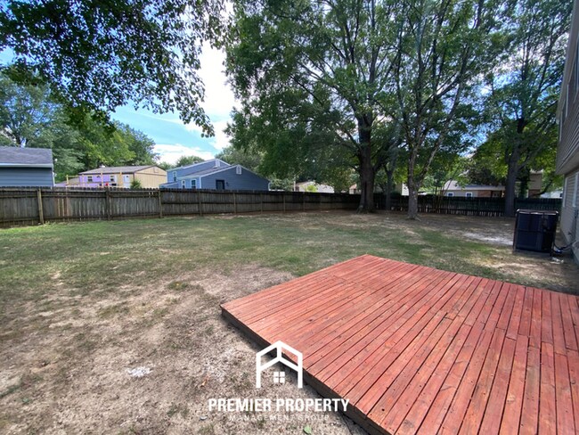 Building Photo - 7057 Catalpa Hill Cove