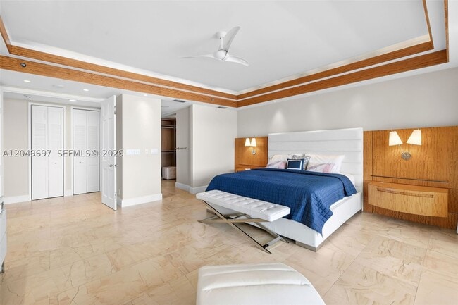 Building Photo - 5245 Fisher Island Dr