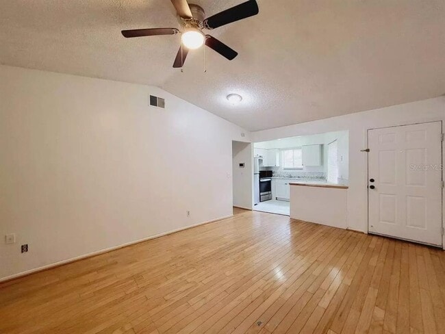 Building Photo - 1708 Foxhall Cir