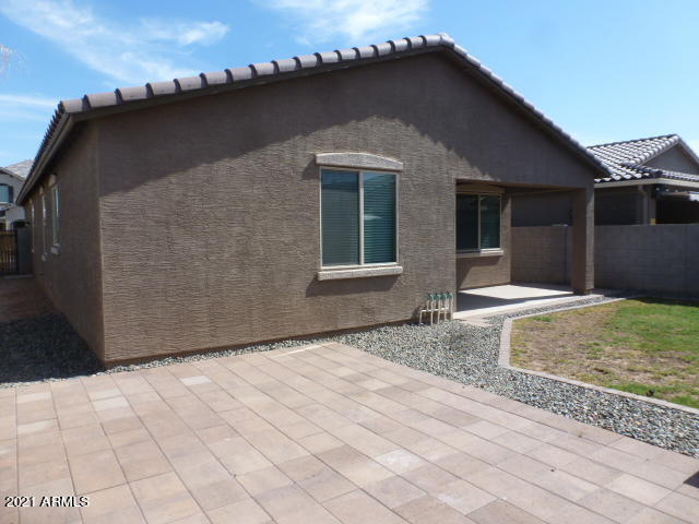 Building Photo - 2057 Kenton Way