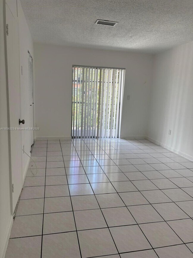 Primary Photo - 6625 W 4th Ave