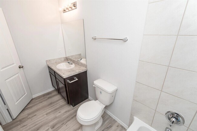 Building Photo - 13633 Briana Brk Ct