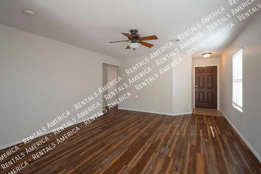 Building Photo - 40502 N Glen Meadows Ln