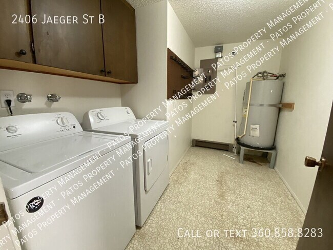 Building Photo - 2406 Jaeger St