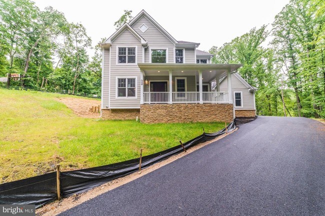 Building Photo - 7184 Clifton Rd