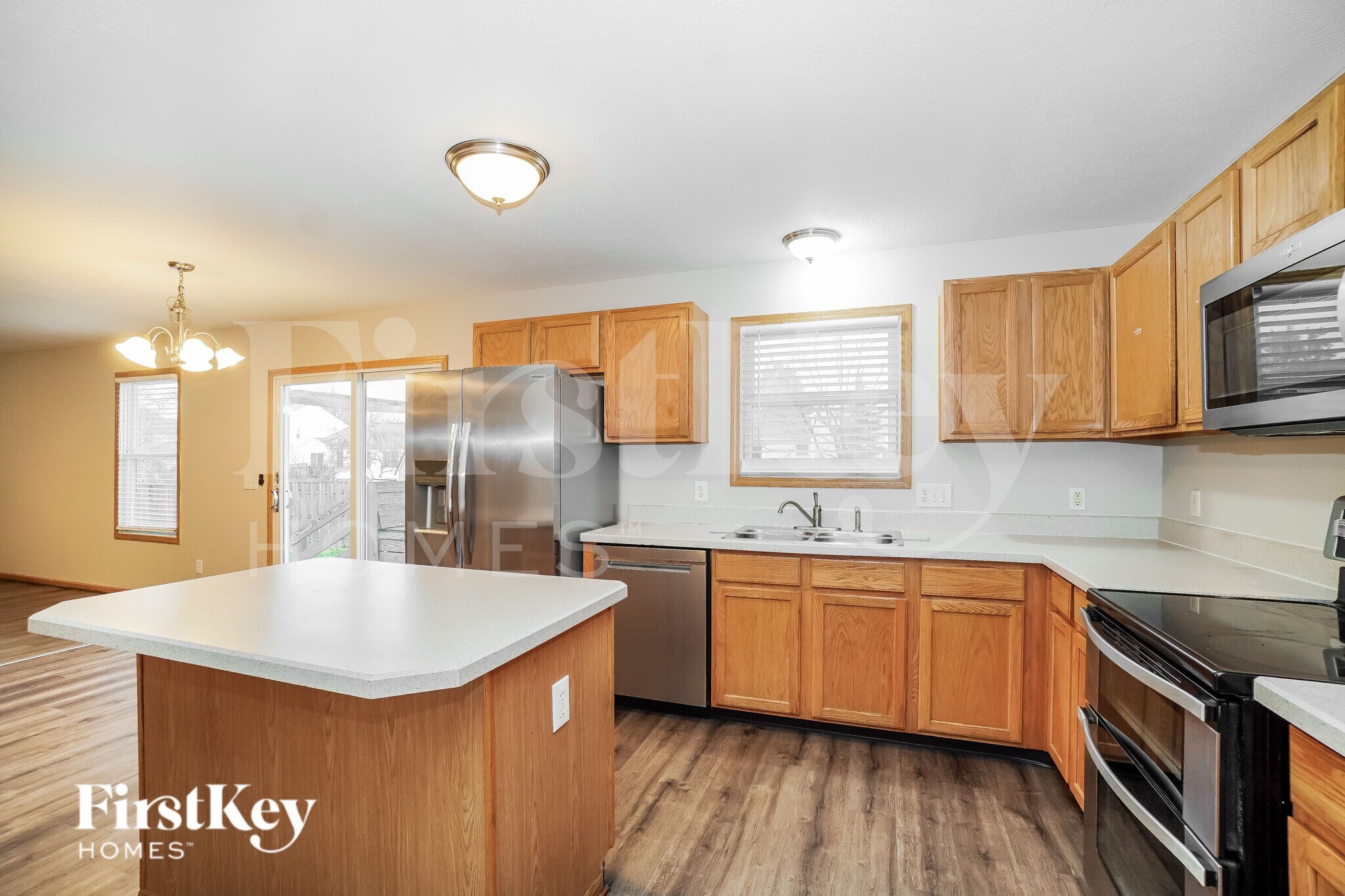 Building Photo - 1211 Sassafras Ln