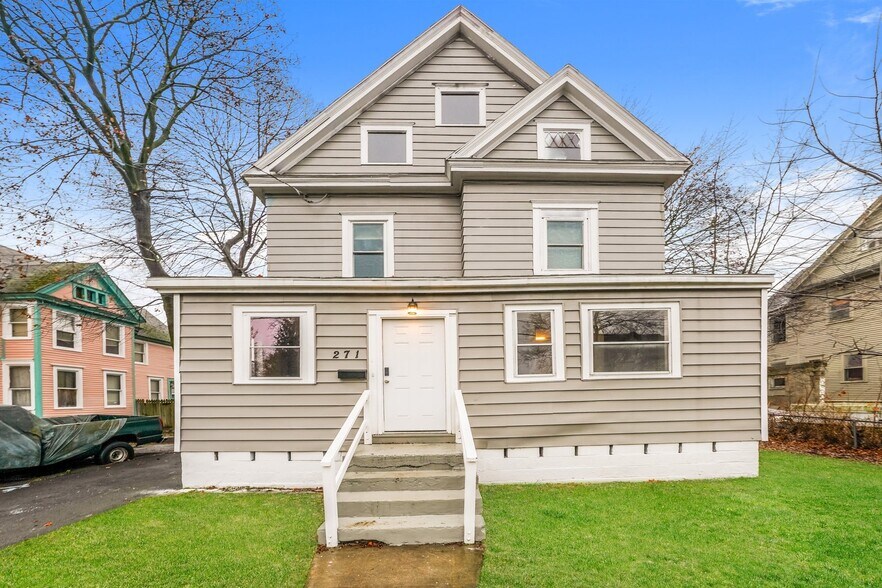 Building Photo - 271 Kirk Ave