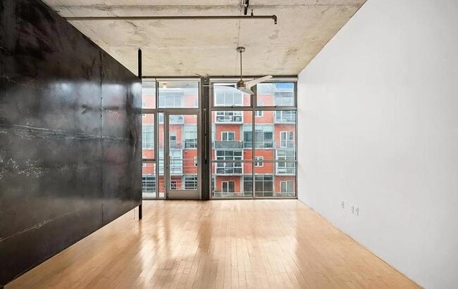 Building Photo - 1050 Island Ave