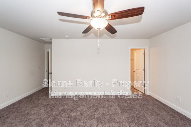 Building Photo - 7787 Montview Rd