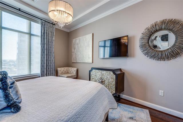 Building Photo - 2555 N Pearl St