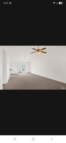 Building Photo - 7814 Homestead Cir
