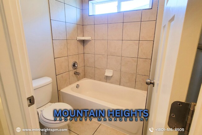 Building Photo - 11053 Becks Bend Ln