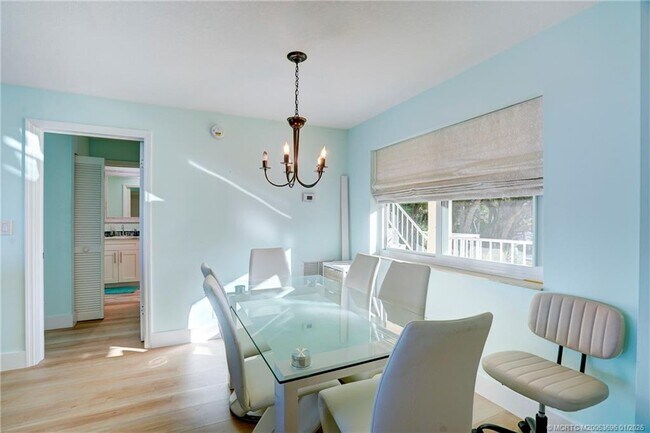 Building Photo - 2370 NE Ocean Blvd