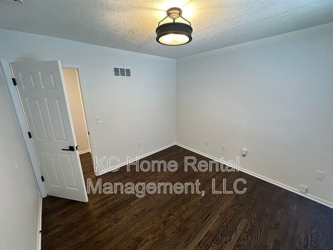 Building Photo - 1809 NW 79th Terrace