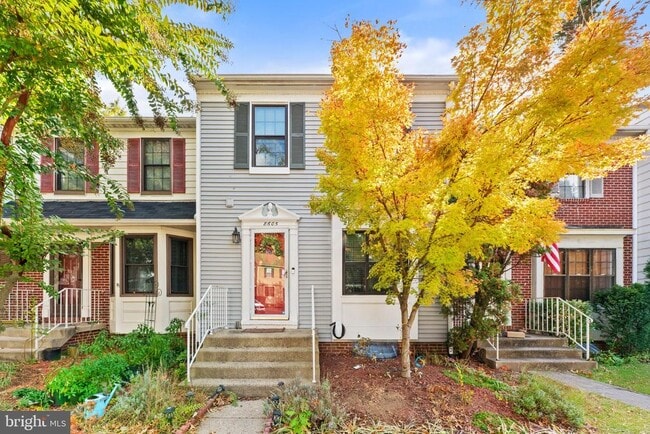 Building Photo - 8605 Western Oak Dr