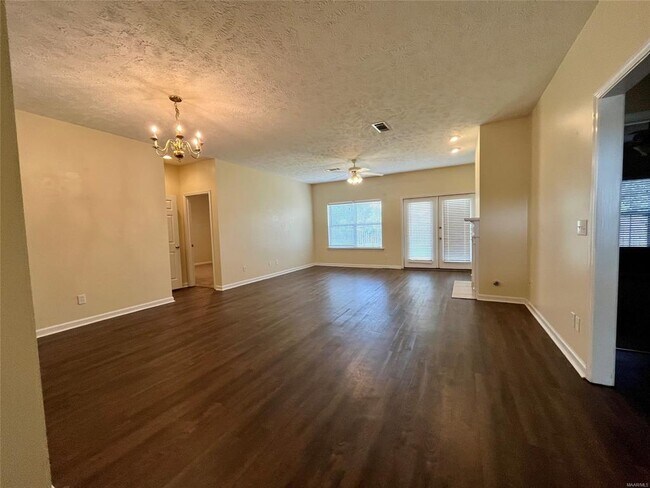 Building Photo - 9679 Greythorne Way